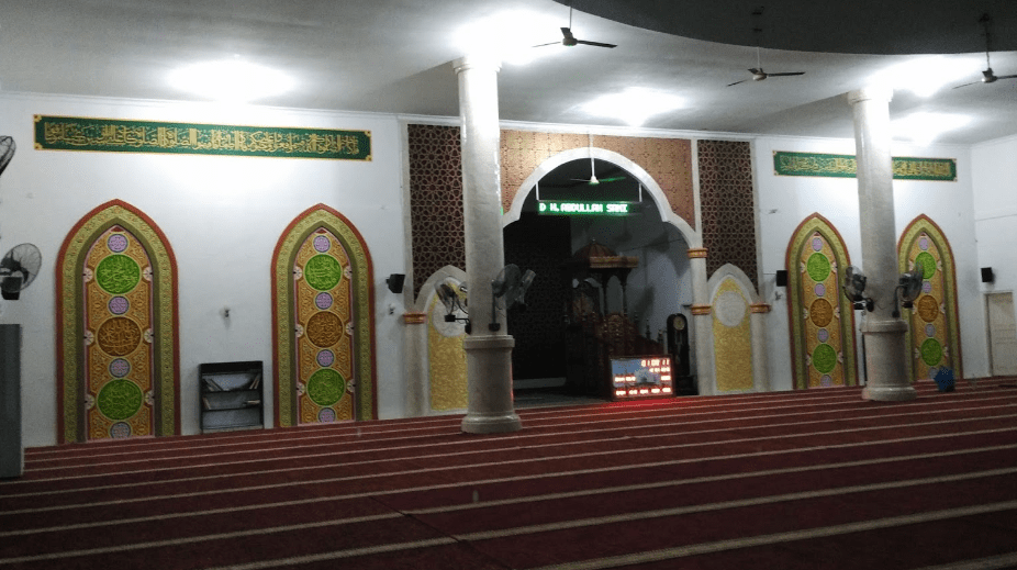 Masjid Raya Al Muttaqin di Kerinci Riau