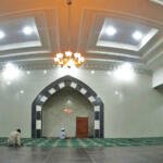 interior-Masjid-Ummar-Bin-Khattab-Jonggol-Kabupaten-Bogor
