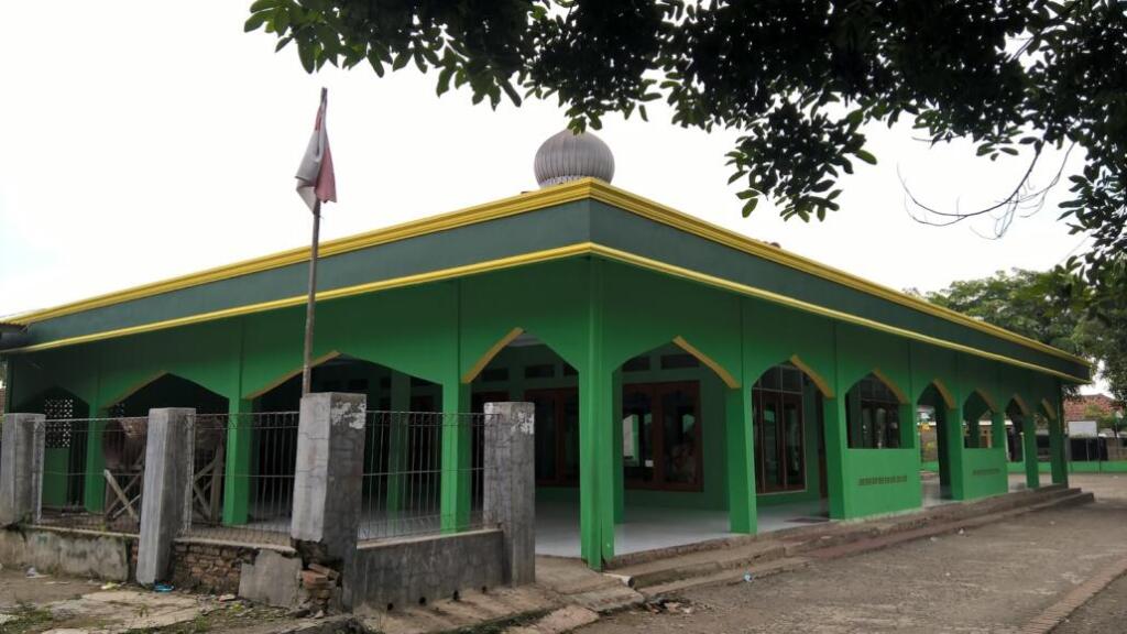 Masjid Jami Al Muttaqin Ceper Serang Baru Bekasi
