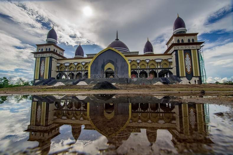 Masjid Kubah Kecubung Palangkaraya
