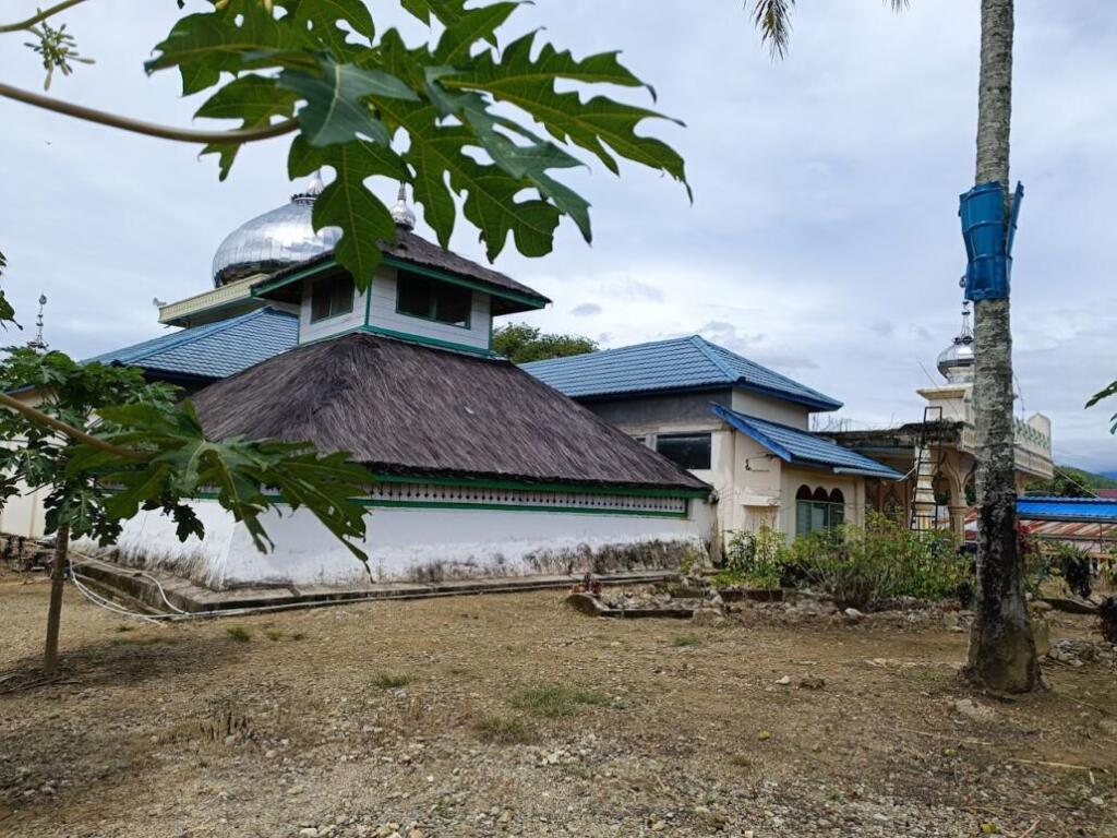 Masjid Asal Penampaan Aceh Darussalam