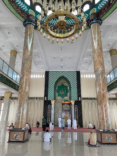 Masjid Agung Al Azhar Waikabubak