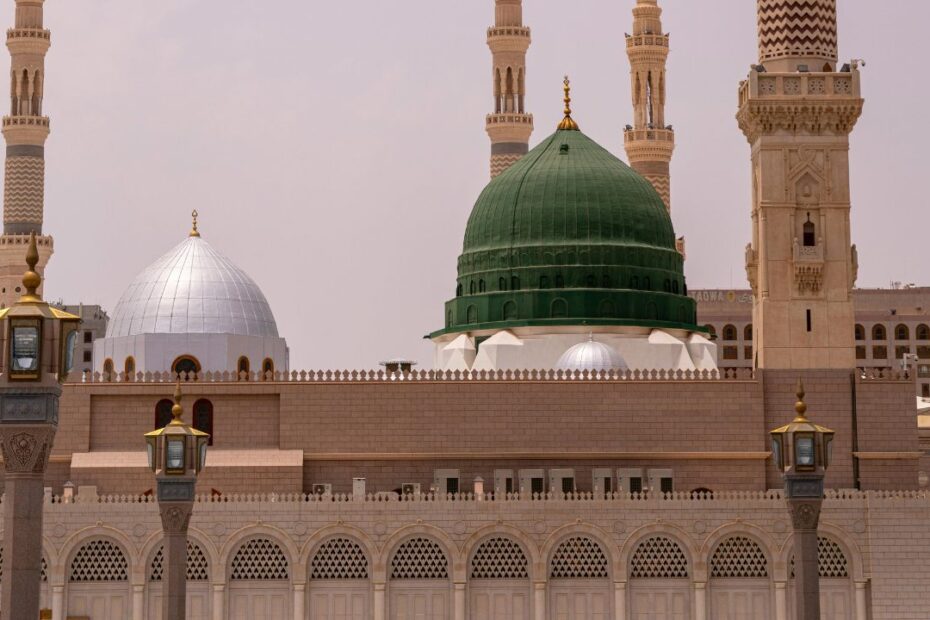Gambar Kubah Hijau Masjid Nabawi