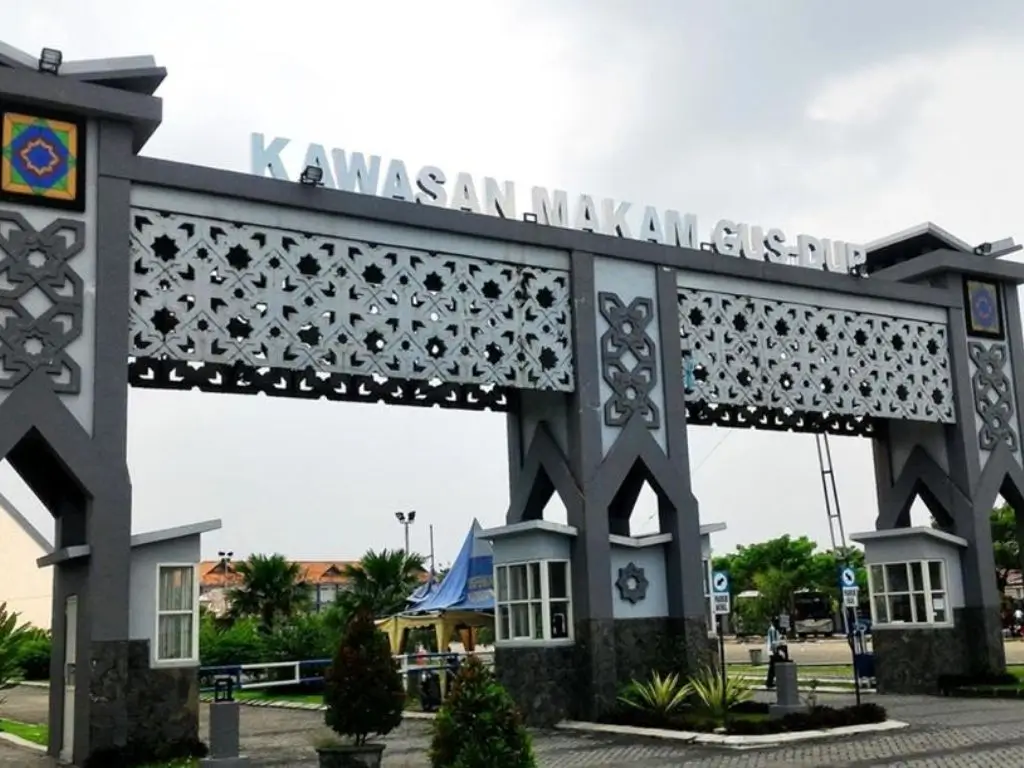 wisata religi jawa timur