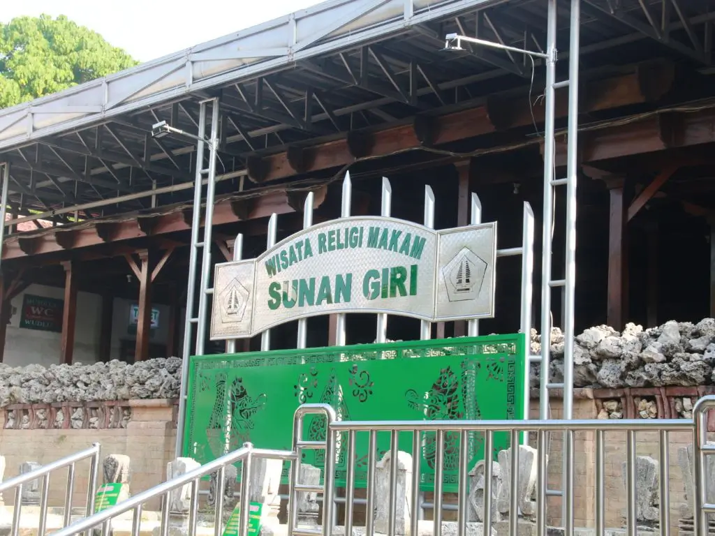 wisata religi jawa timur