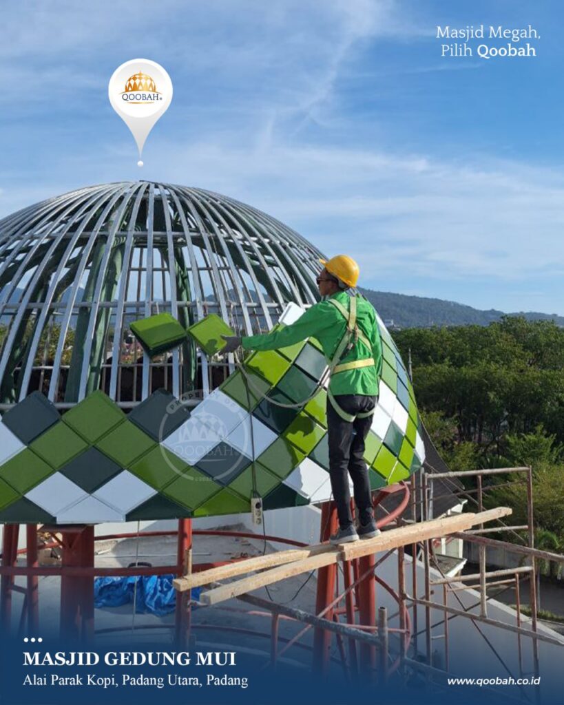 cara memperbaiki kubah masjid